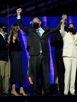 Joe Biden y Kamala Harris: Lecciones de democracia para Colombia