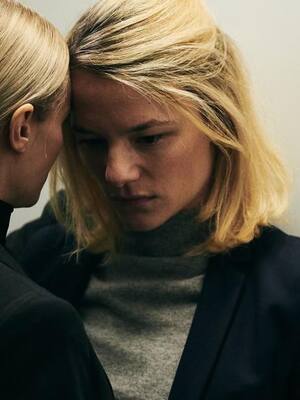 ‘The Ground Beneath My Feet’ (El suelo bajo mis pies)