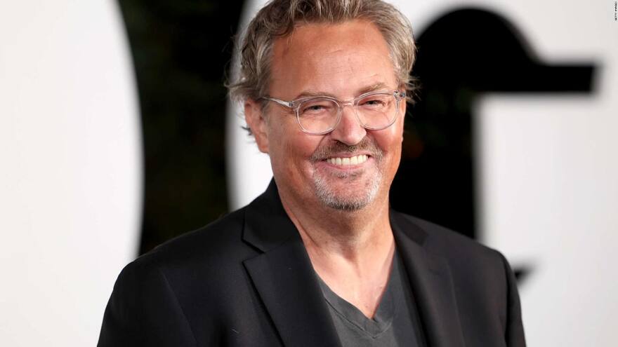 Luego de realizarse la necropsia del actor Matthew Perry, el misterio sigue