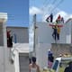 Policía rescata a hombre tras sufrir descarga eléctrica mientras instalaba un aire acondicionado en Maicao