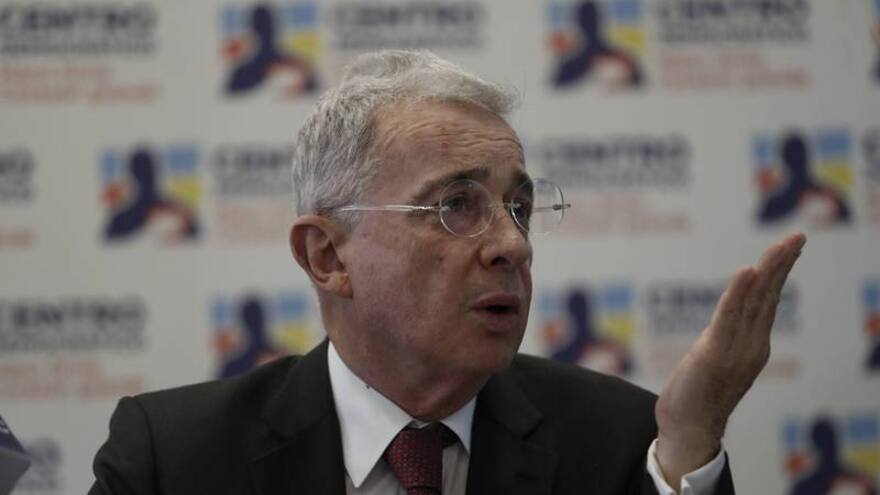 Centro Democrático afirma que el informe de inhabilidades de la Secretaría de Transparencia es inexacto y tendencioso