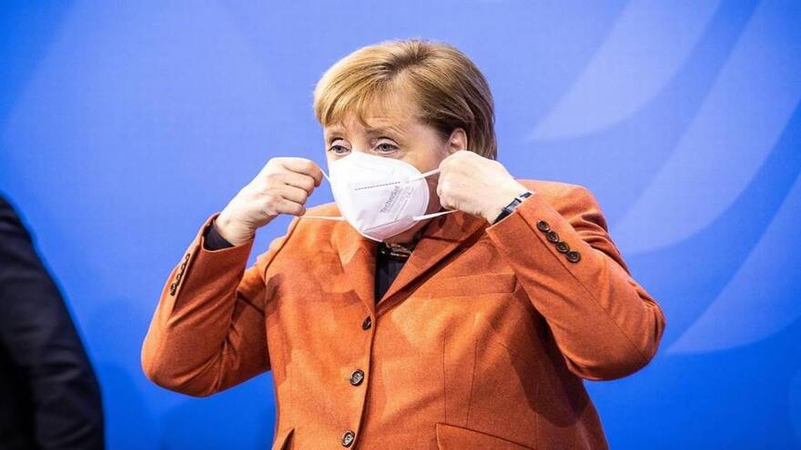 Merkel califica de erronea ley húngara que prohíbe propaganda homosexual