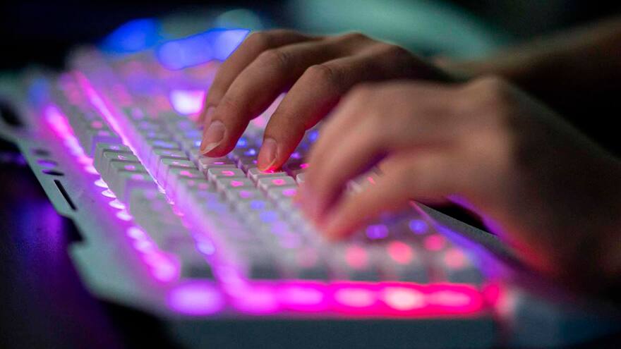 Un error de programación habría causado la caída del internet a nivel mundial