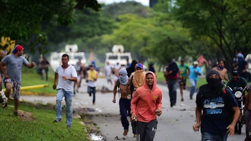 Uno de los atacantes de la base militar de Venezuela fue dado de baja