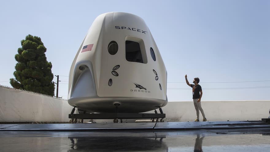 SpaceX planea lanzar cinco naves no tripuladas a Marte en dos años, según Elon Musk