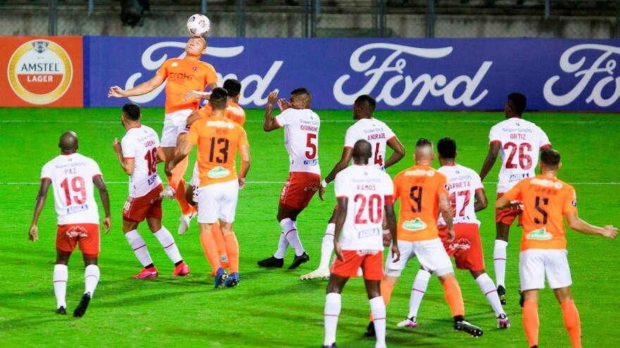 Deportivo La Guaira 0, América 0: los rojos se fueron en blanco en Venezuela