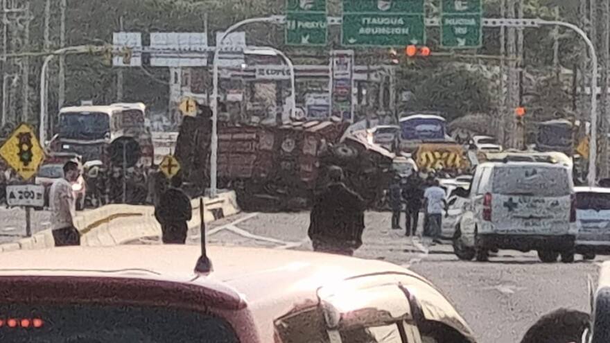 Al menos seis muertos en colisión múltiple de vehículos en Paraguay