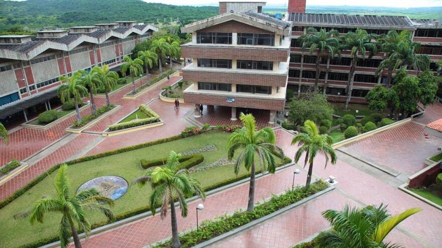 Uniatlántico recibe acreditación internacional