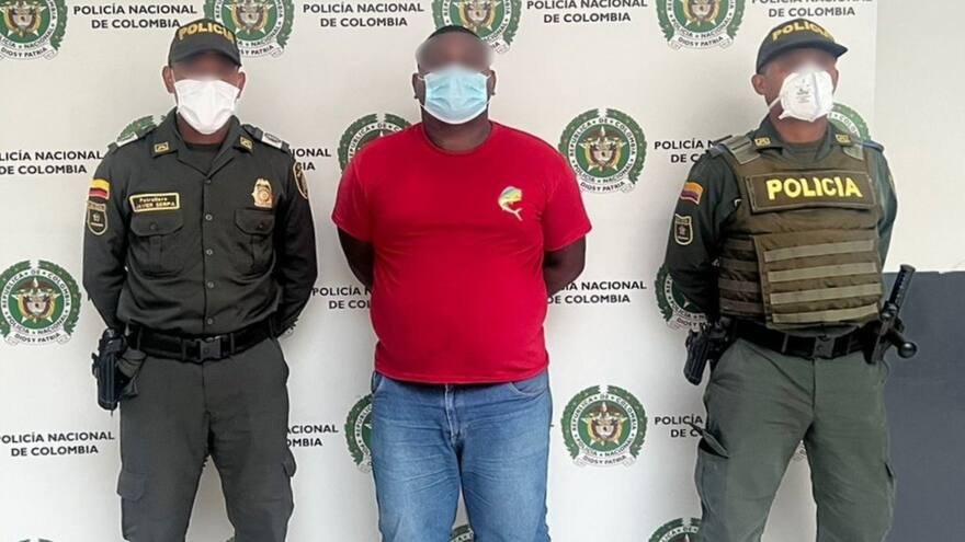 Capturan a alias Animal, presunto jefe del Clan del Golfo, en el Atlántico