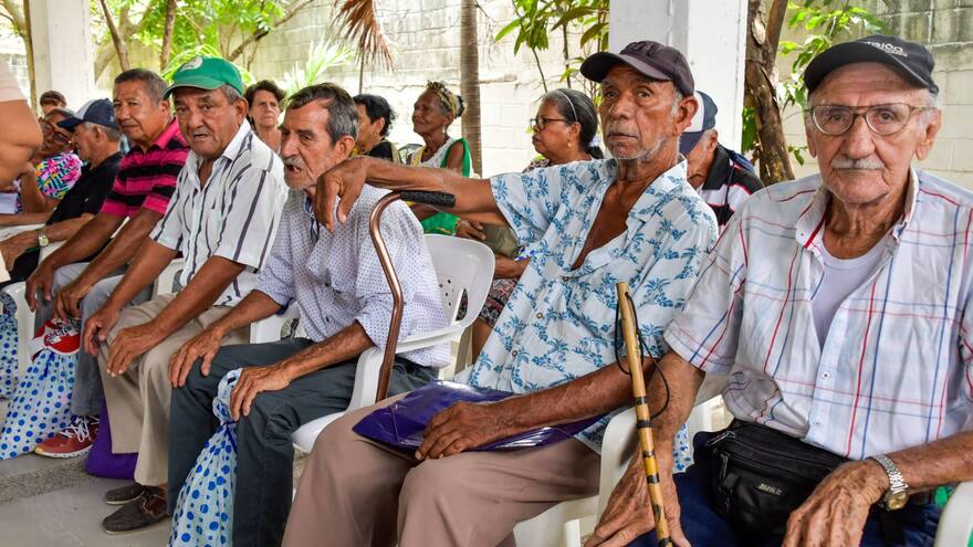 Para el 2037 la población colombiana será formalmente considerada envejecida