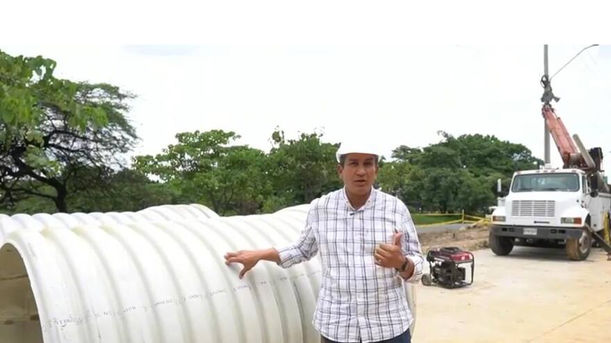 Comienza la instalación de colectores en tramo de la 30, en Soledad