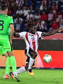 “Es un gran grupo, estar con estos equipos en el cuadrangular te mantiene alerta”: Yimmi Chará