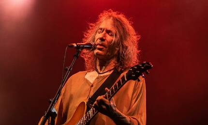 Robe Iniesta murió a los 63 años: así fue la vida del creador de ‘Extremoduro’