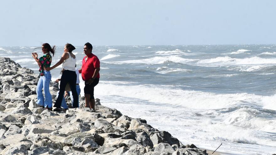Ideam emite alerta naranja por fuertes vientos y alto oleaje en el departamento