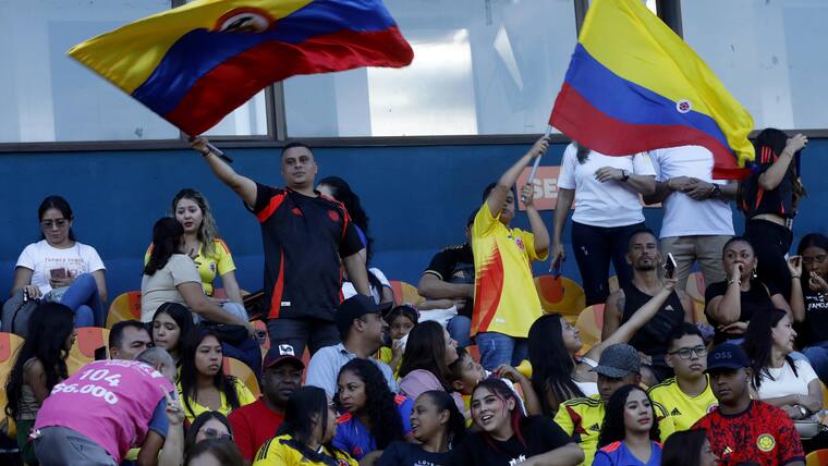 Miles de aficionados colombianos listos para la Final de la Copa América