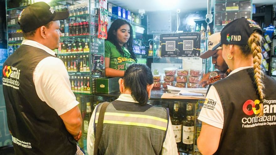 Dian y Grupo Anticontrabando de Sucre inspeccionan establecimientos en Sincelejo