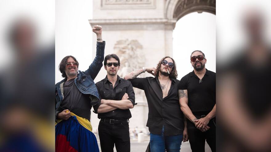 Los de Adentro presentó su nueva canción en París