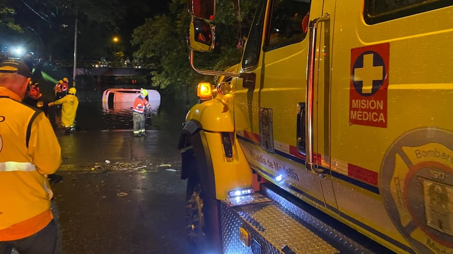 Cuatro horas bajo el agua: la desgarradora muerte de una pareja en Medellín