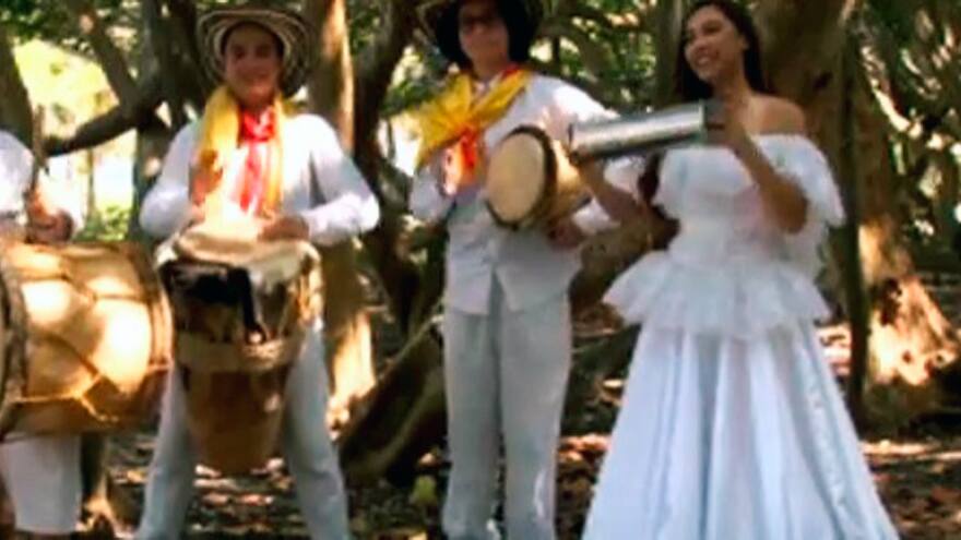 En video | Así se escucha Despacito en flauta de millo y llamador