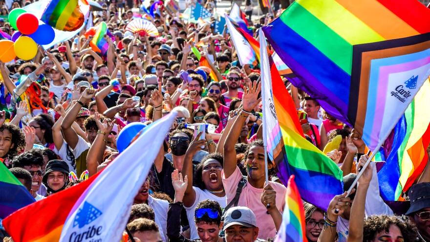 Mitos y verdades de las cirugías estéticas en la población trans