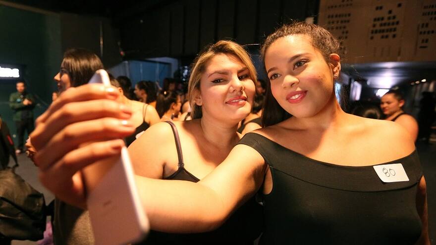 Mujeres de talla grande buscan oportunidad en el modelaje colombiano