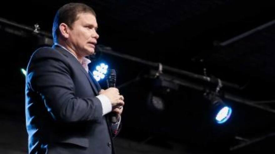 John Milton Rodríguez continuará como candidato presidencial