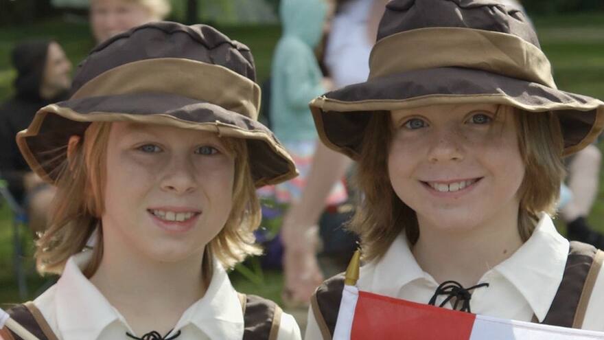 El divertido encuentro de decenas de mellizos
