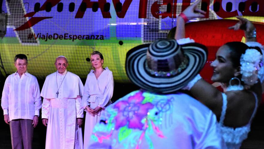 El recuerdo de la ‘bendición carnavalera’ en la despedida del papa