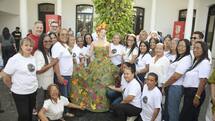 Artesanías del Atlántico viste a la reina del Carnaval de Barranquilla con una obra colectiva hecha a mano
