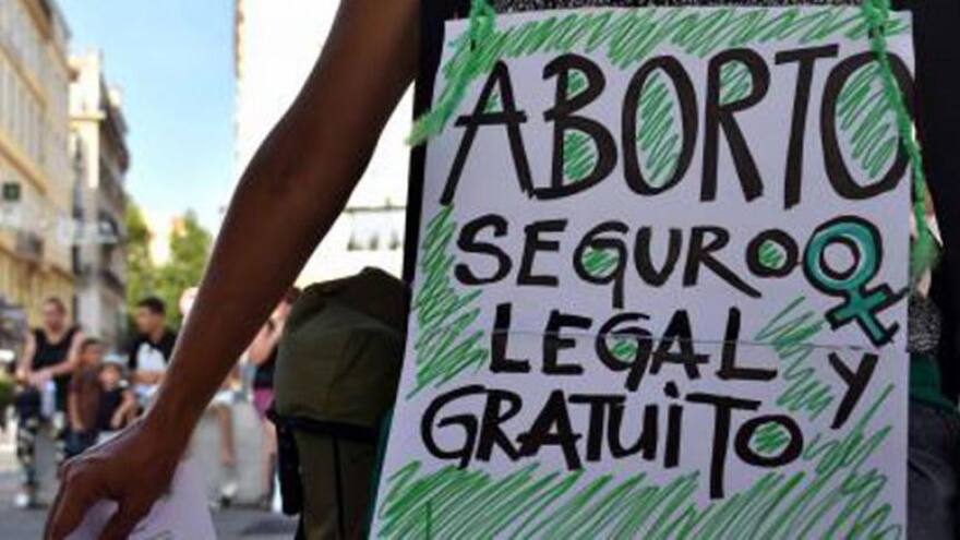 Menores de 14 años podrán abortar sin permiso de sus padres