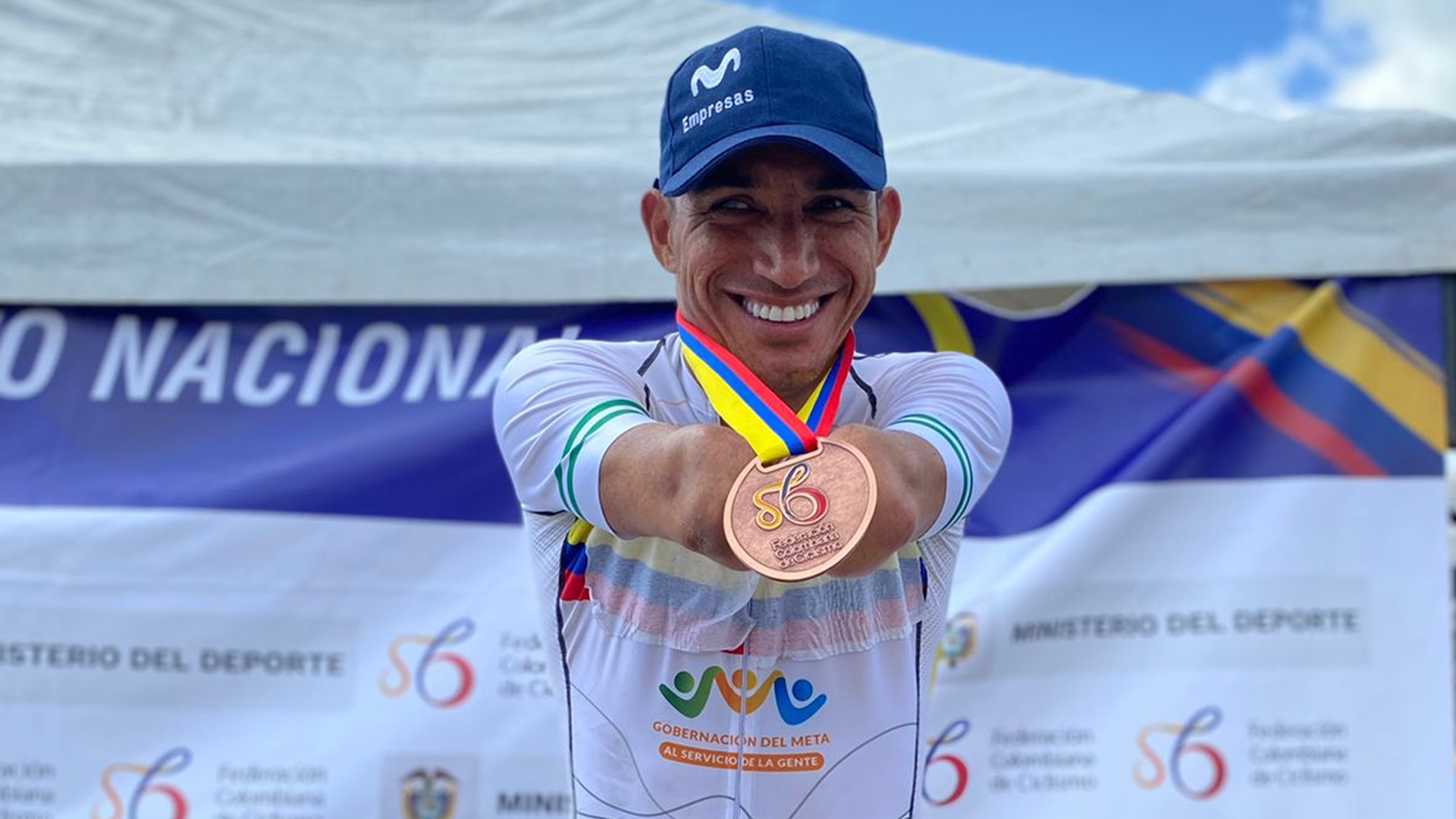 Ciclismo: Juan José Florián seguirá en Movistar y apunta a los paralímpicos
