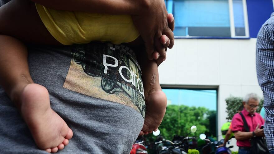 El drama de las madres en Valledupar que esperan justicia por la muerte de sus bebés