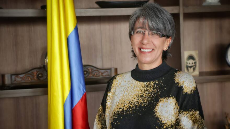 Petro aceptó la renuncia de la directora del Invías, Mercedes Gómez