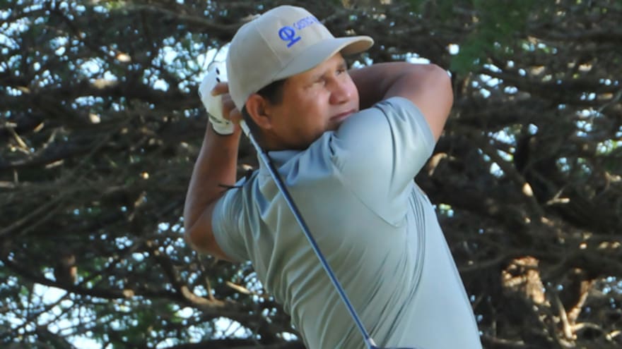 Santiago Rivas marca el paso