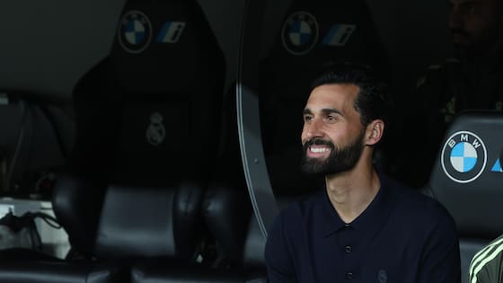 Arbeloa le responde a Mbappé: “No le he dicho que es el cuarto delantero”