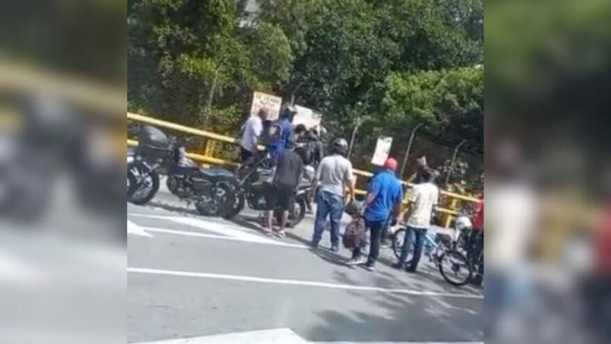 Antioquia: Murió hombre que tomó como rehén a una mujer y la asesinó, en Bello; le habrían disparado