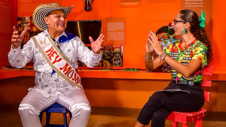 EL HERALDO en las calles | El Rey Momo Adolfo Maury habla sobre su compromiso con la fiesta más allá del dolor