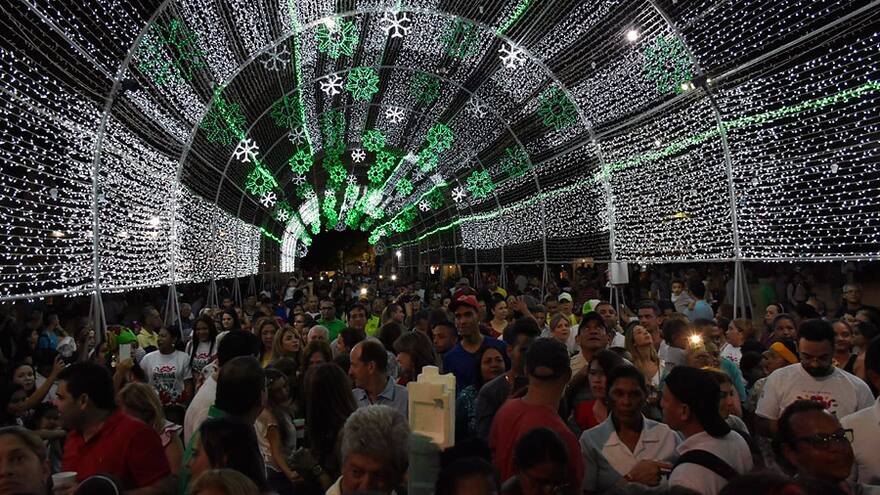 En video | Así se ven los parques de Barranquilla con la iluminación navideña