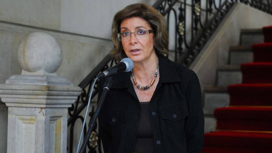 Procuraduría llama a juicio a María Mercedes Perry, ex liquidadora del DNE, por irregularidades en entrega de bienes