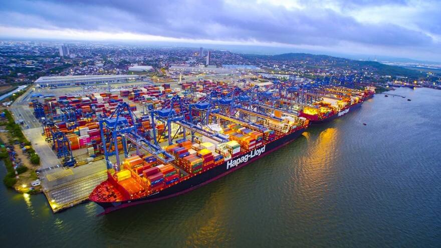 Las exportaciones colombianas cayeron un 31,5 % en abril