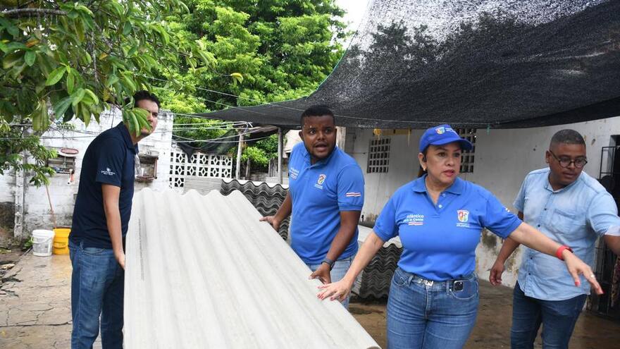 137 familias afectadas en vendaval de Polonuevo reciben ayudas humanitarias