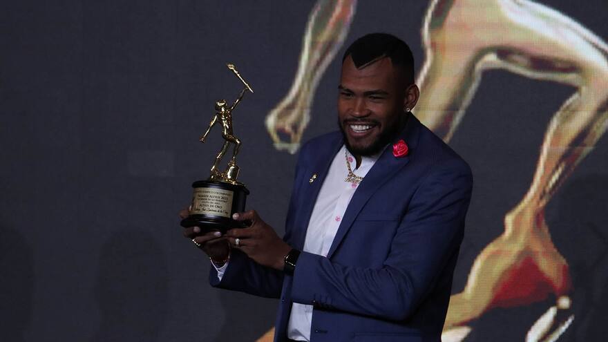 Anthony Zambrano se queda con el ‘Altius de Oro’