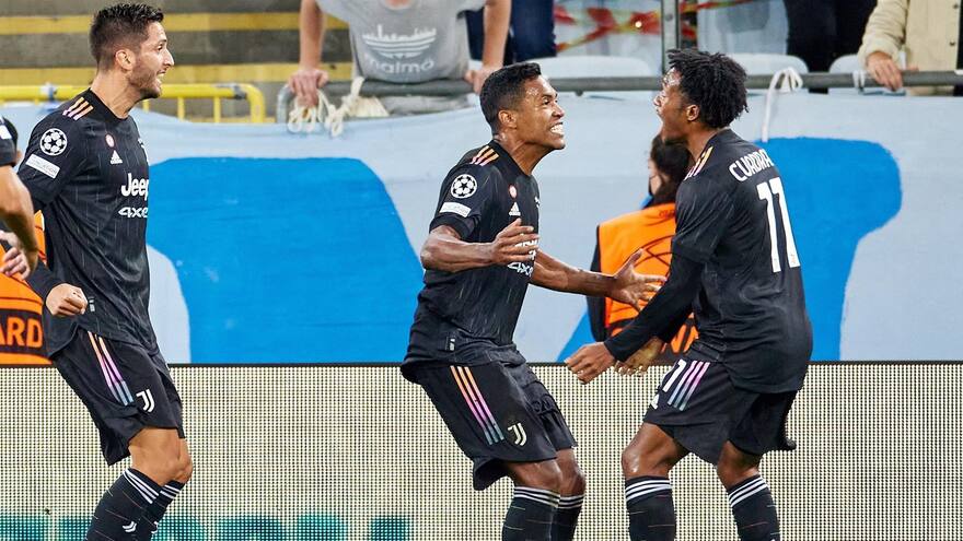 Cuadrado fue titular en goleada de la Juventus en la Champions