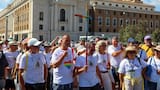 Más de mil católicos LGTBIQ+ atraviesan la Puerta Santa de San Pedro durante el Jubileo