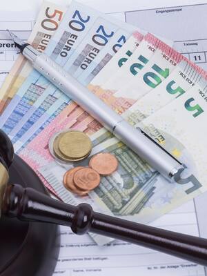 James, Falcao, y el patrimonio