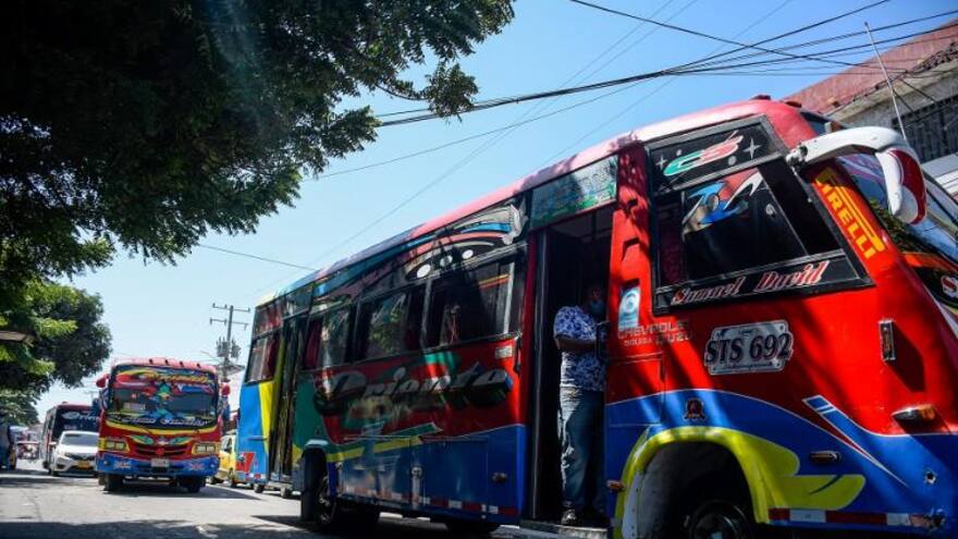 Los costos de transporte municipal subieron 0,35 % entre abril y junio