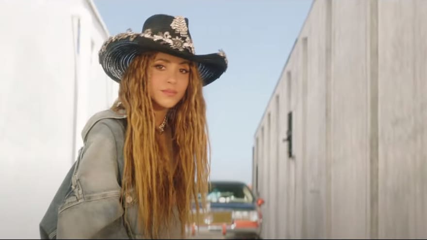 Recuerdan cuando Shakira cantó con mariachis, tras el lanzamiento de ‘El jefe’