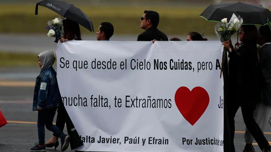 Familiares de periodistas ecuatorianos, inconformes con sentencia a acusado