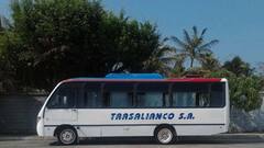 Tres sujetos asaltan bus en cercanía al aeropuerto