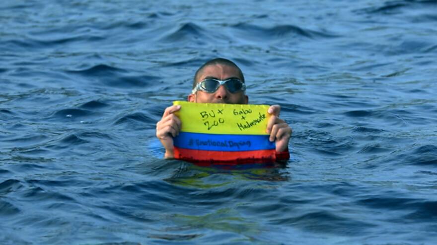 Mauricio Salazar cumplió su segundo reto en el mar Mediterráneo